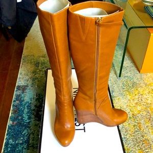 Nine West Wedge Camel Knee High Boots. Super soft. Fit perfectly around calf